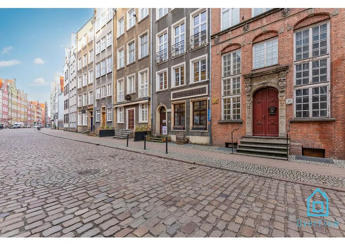 Luna Premium At Old Town *